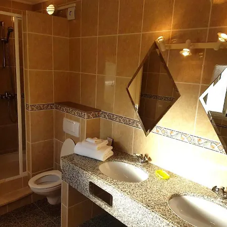 Sleeps 6 With Pool Air Con And Wifi Villa Almancil